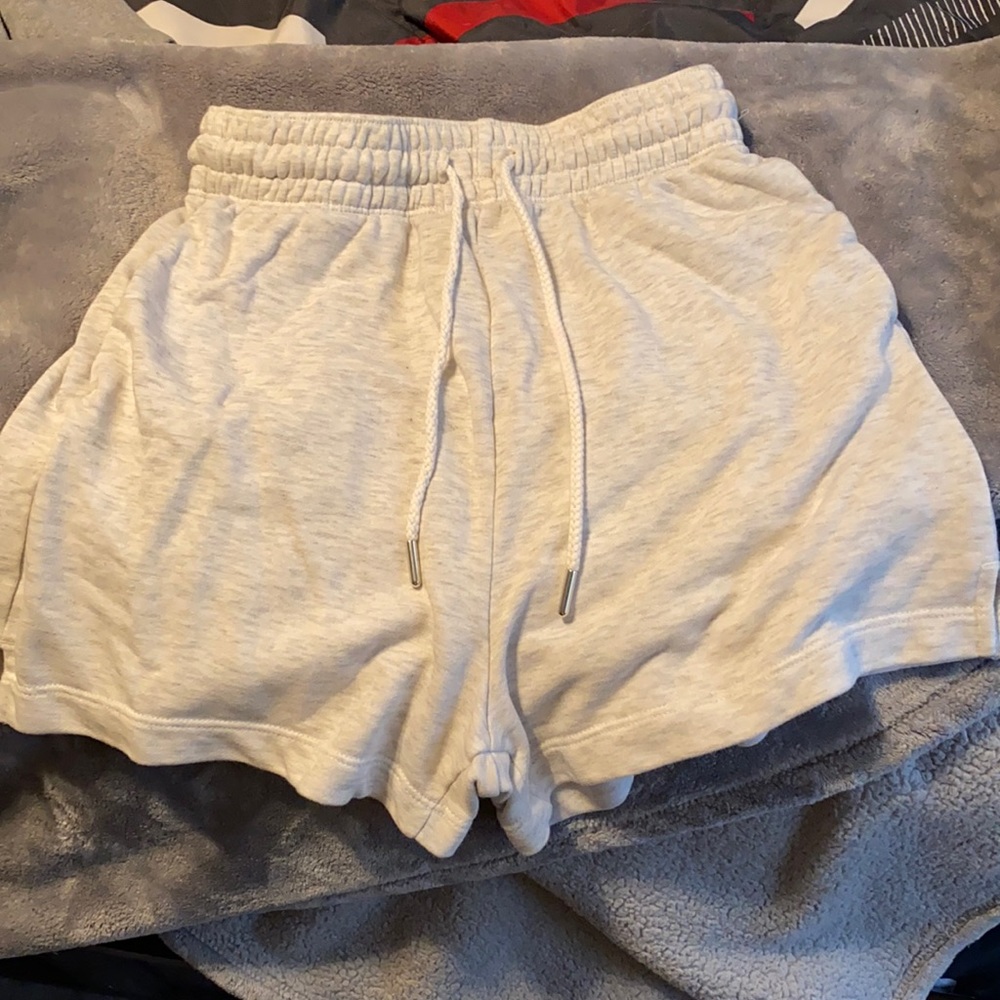 Women’s H&M Grey Shorts
